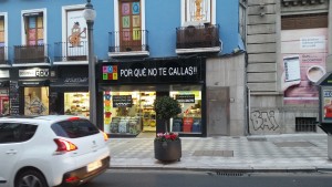 Here's an alternative fashion shop in Granada. The name is pretty lol-worthy.